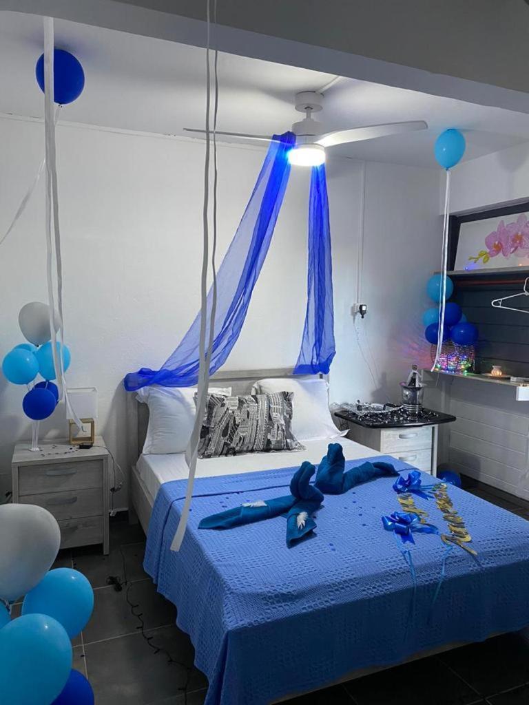 קפסטר-בל-או Tilys Lodge מראה חיצוני תמונה